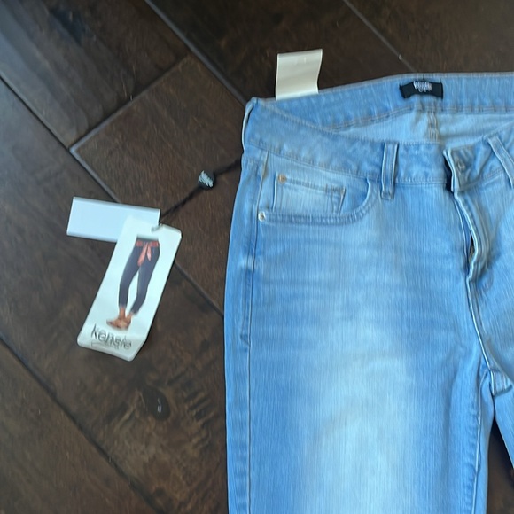 Kensie jeans size 4 - Picture 5 of 6